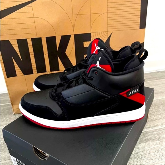 New in box Nike Air Jordan Fadeaway Black Gym Red White basketball shoes Size 11 - Picture 2 of 9